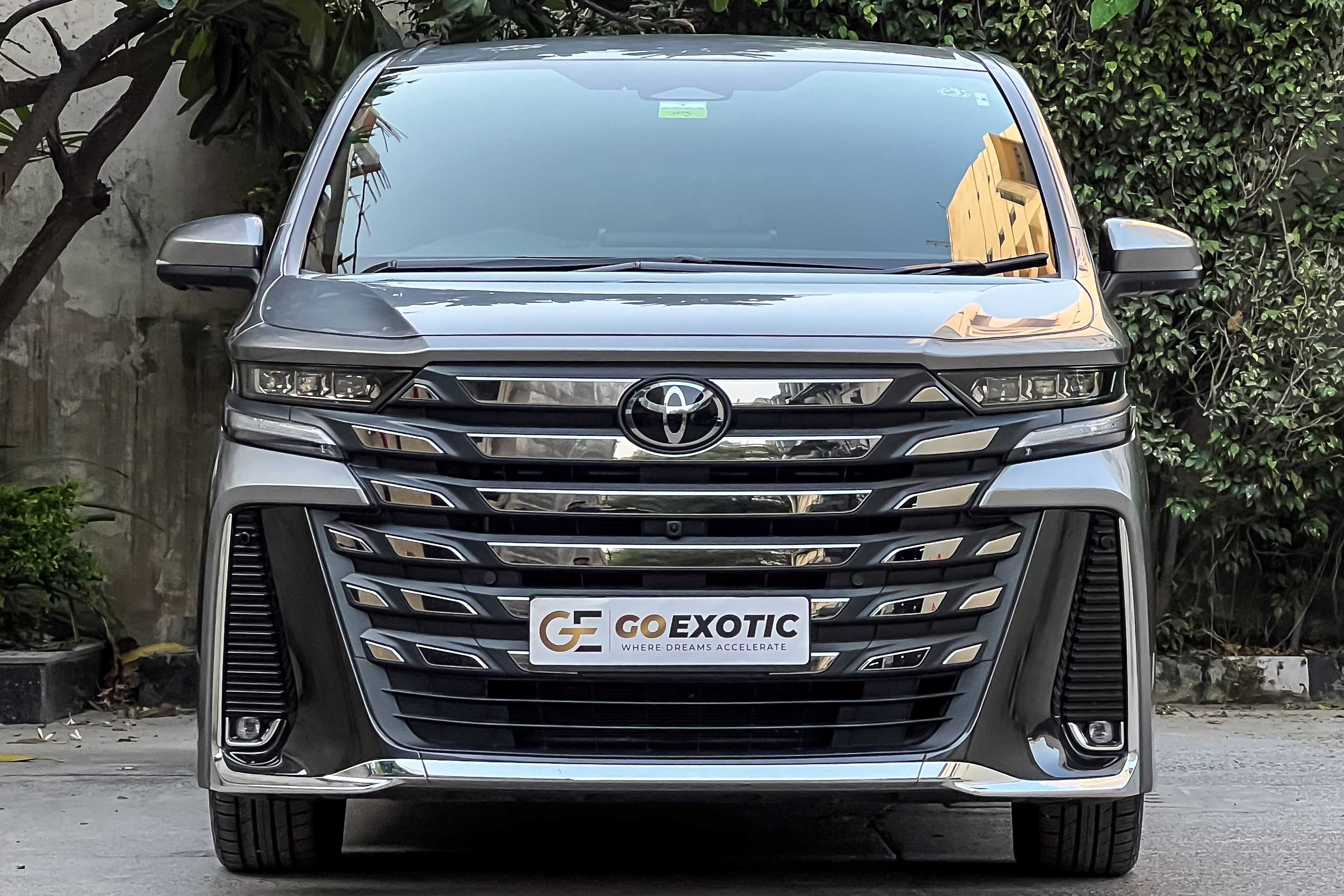 2024 TOYOTA VELLFIRE HYBRID VIP EXECUTIVE LOUNGE