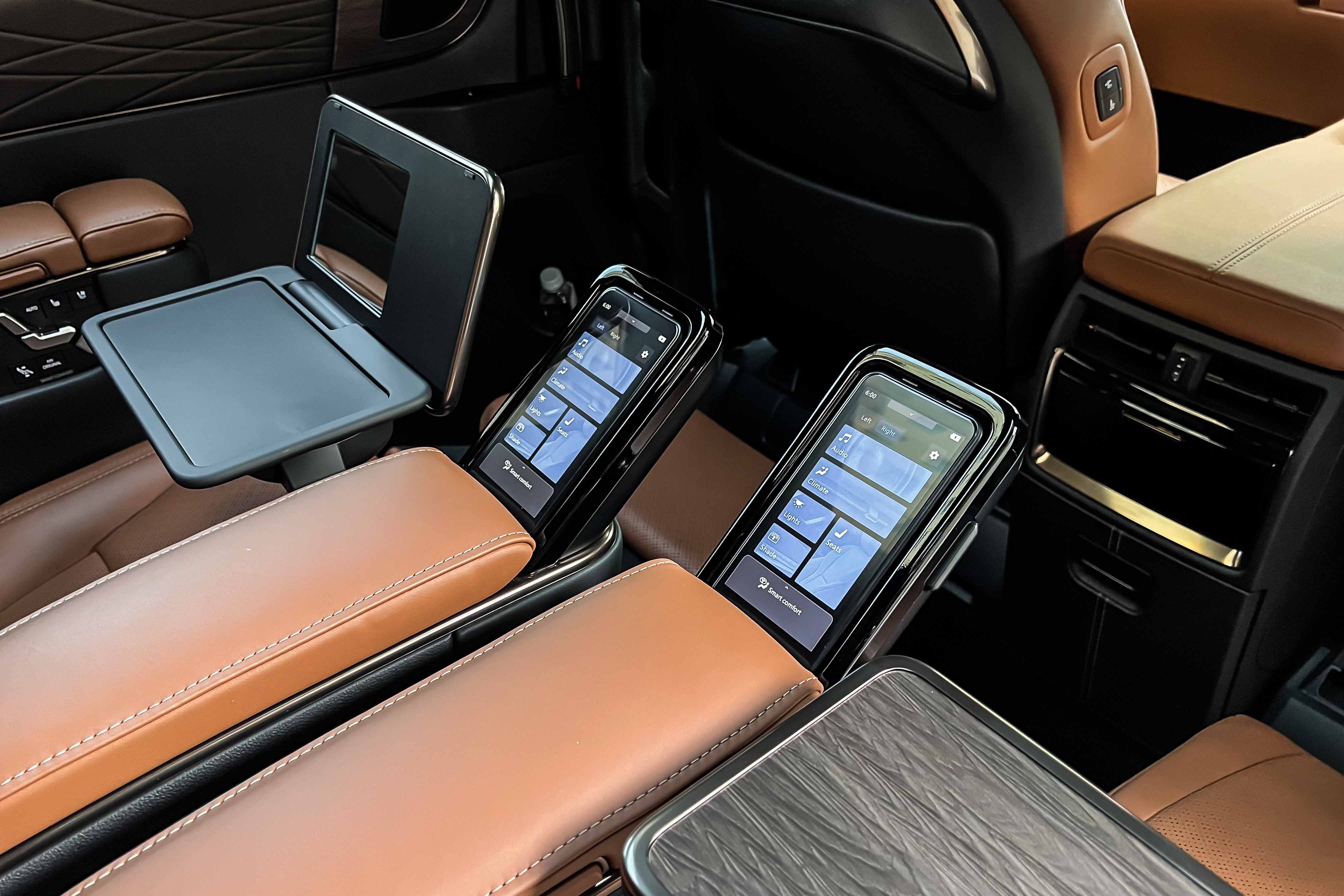 2024 TOYOTA VELLFIRE HYBRID VIP EXECUTIVE LOUNGE