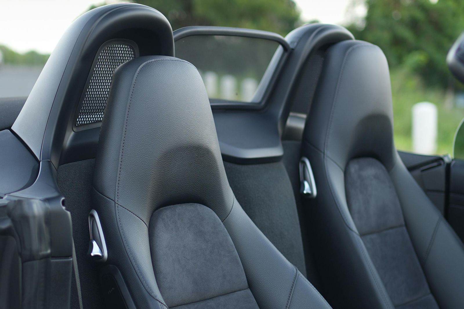 2020 PORSCHE 718 BOXSTER