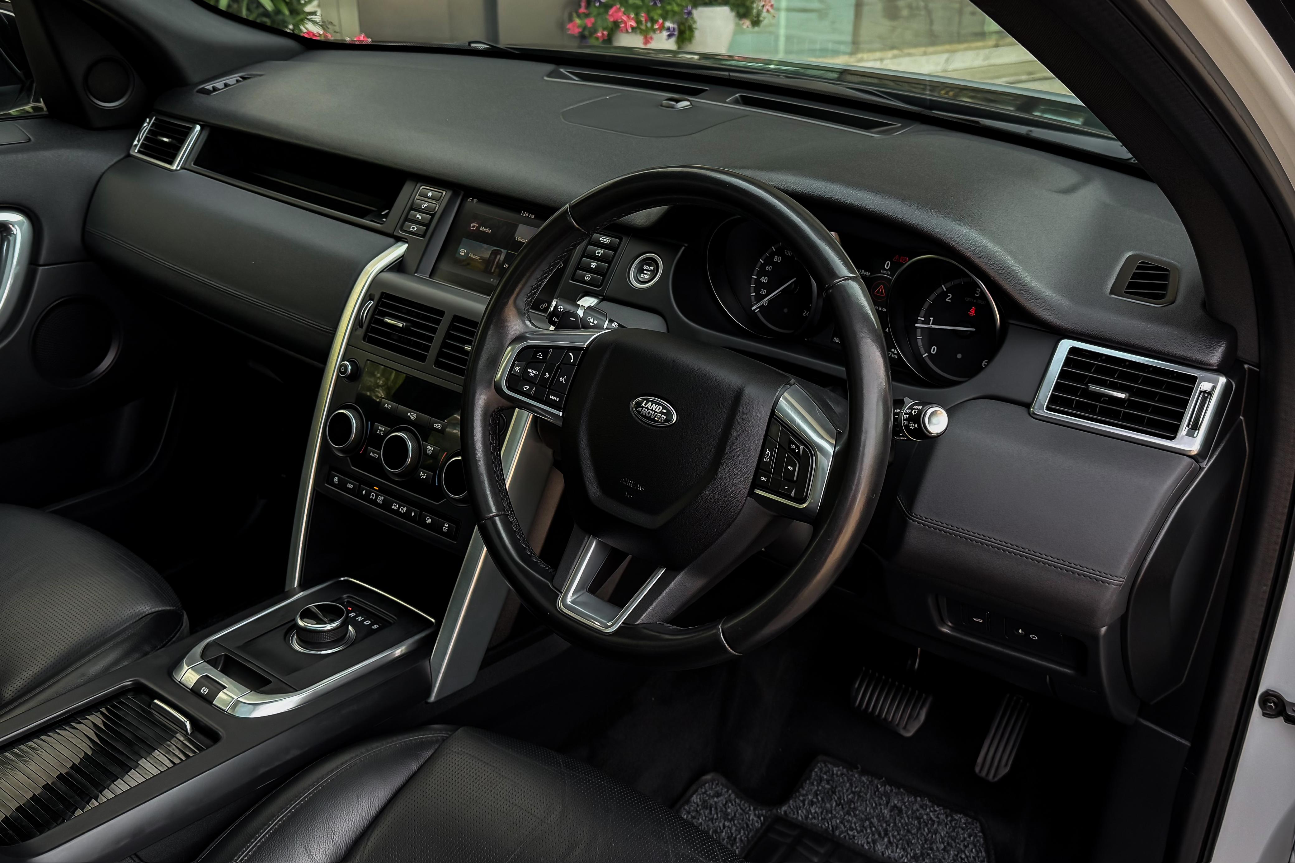 2019 LAND ROVER DISCOVERY SPORT HSE