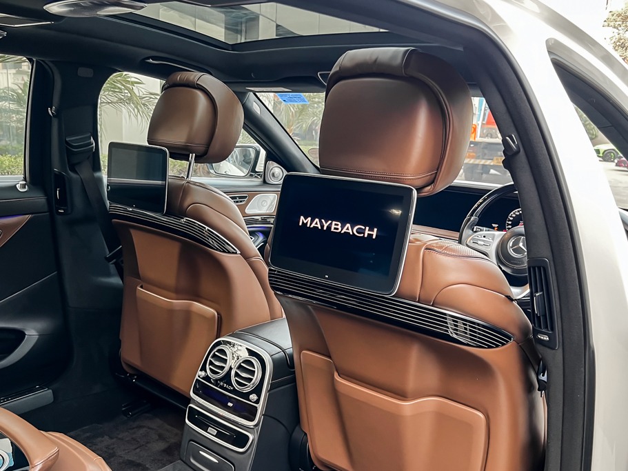 2018 MERCEDES BENZ S560 MAYBACH