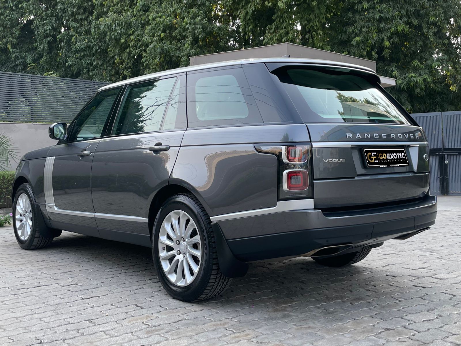 2018 RANGE ROVER VOGUE LWB