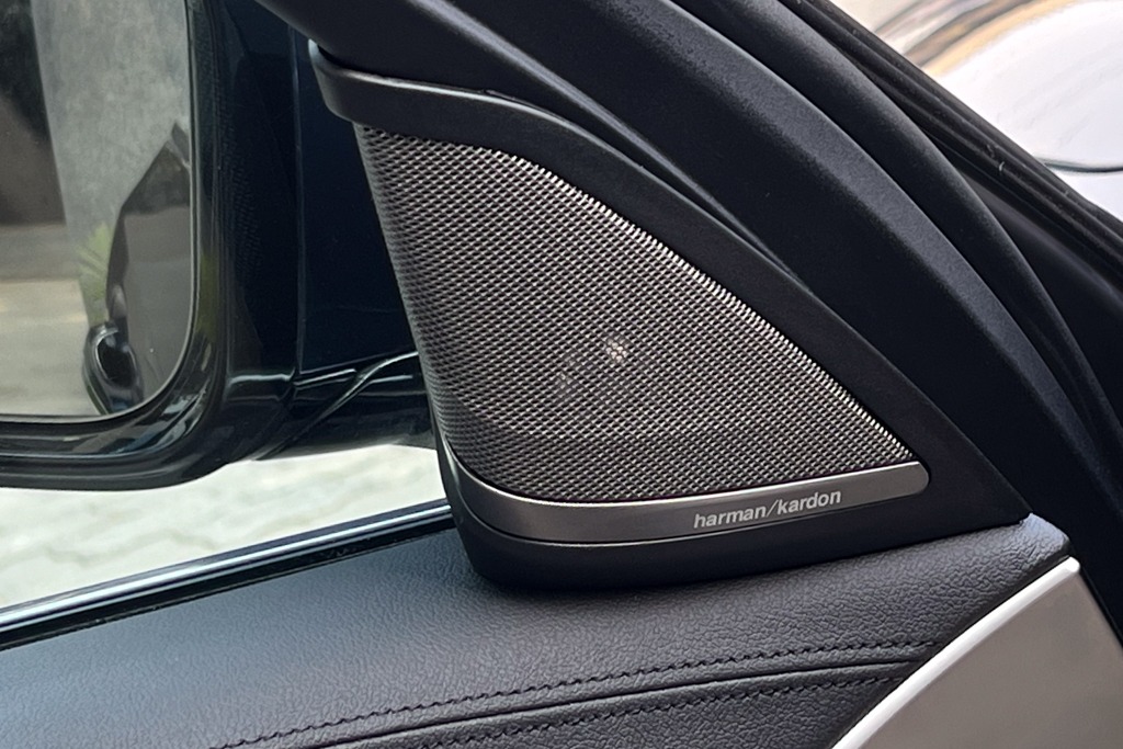 2018 BMW 520d LUXURY LINE