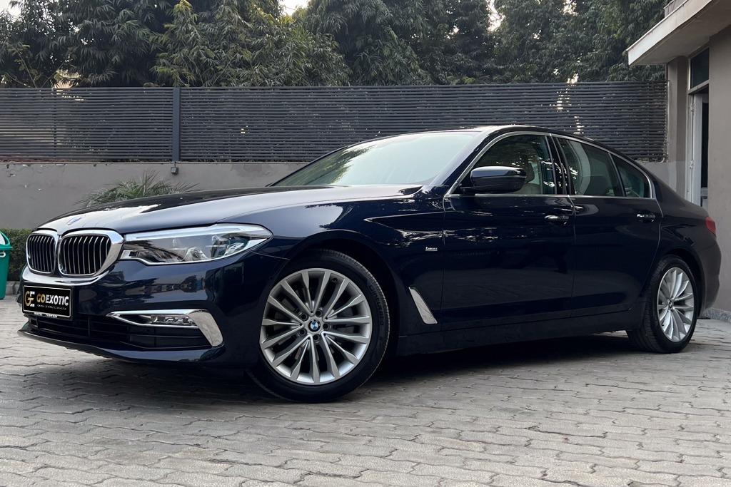 2018 BMW 520d LUXURY LINE