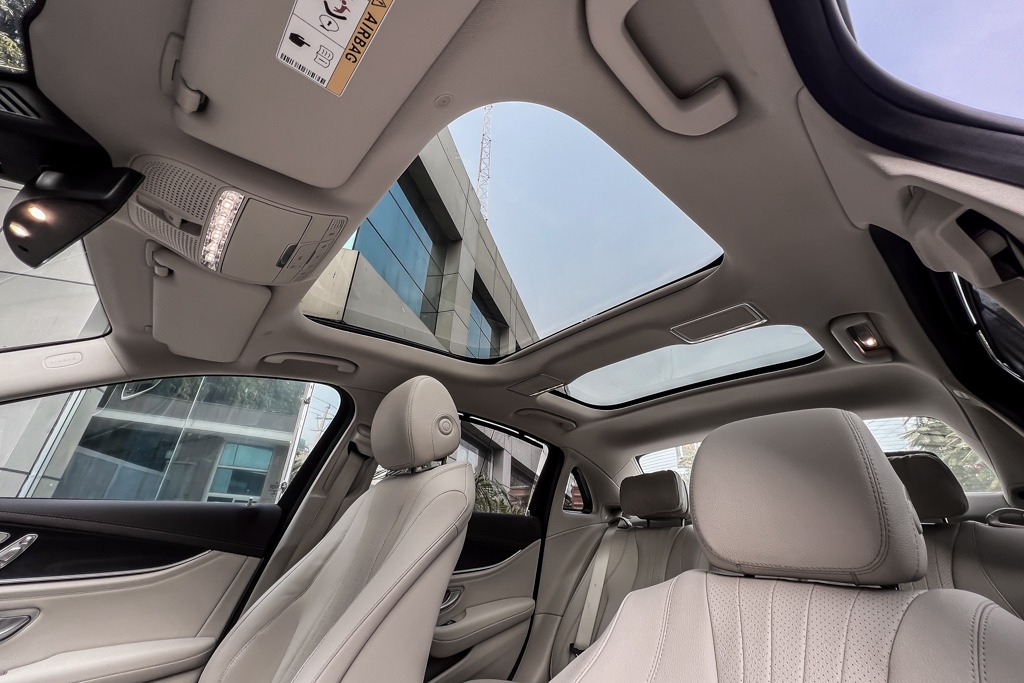 2021 MERCEDES BENZ E200 EXCLUSIVE