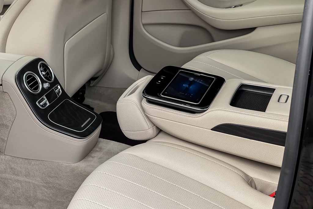 2021 MERCEDES BENZ E200 EXCLUSIVE