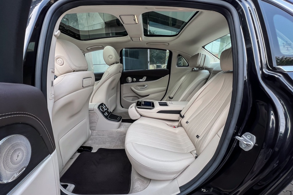 2021 MERCEDES BENZ E200 EXCLUSIVE