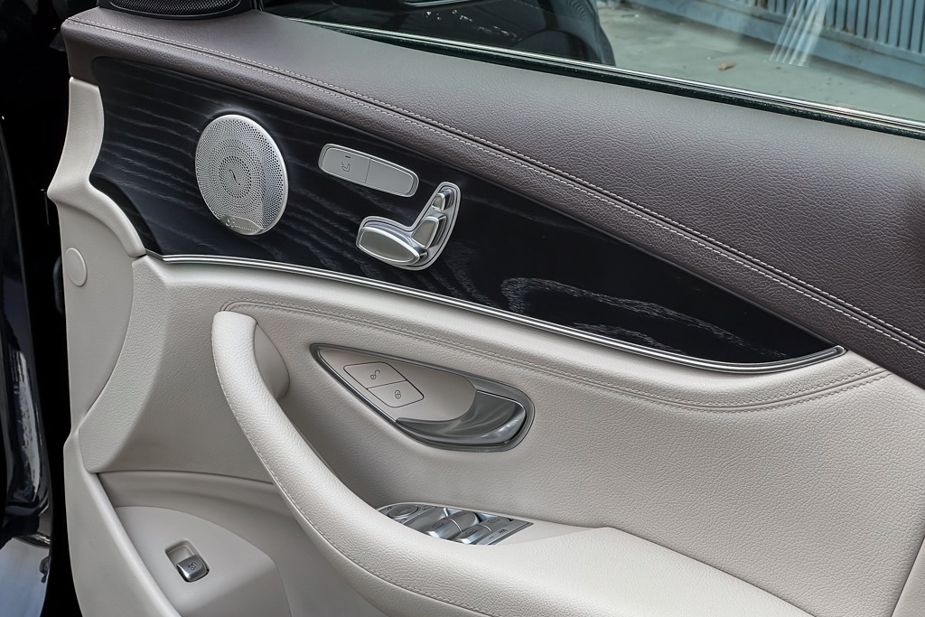 2021 MERCEDES BENZ E200 EXCLUSIVE