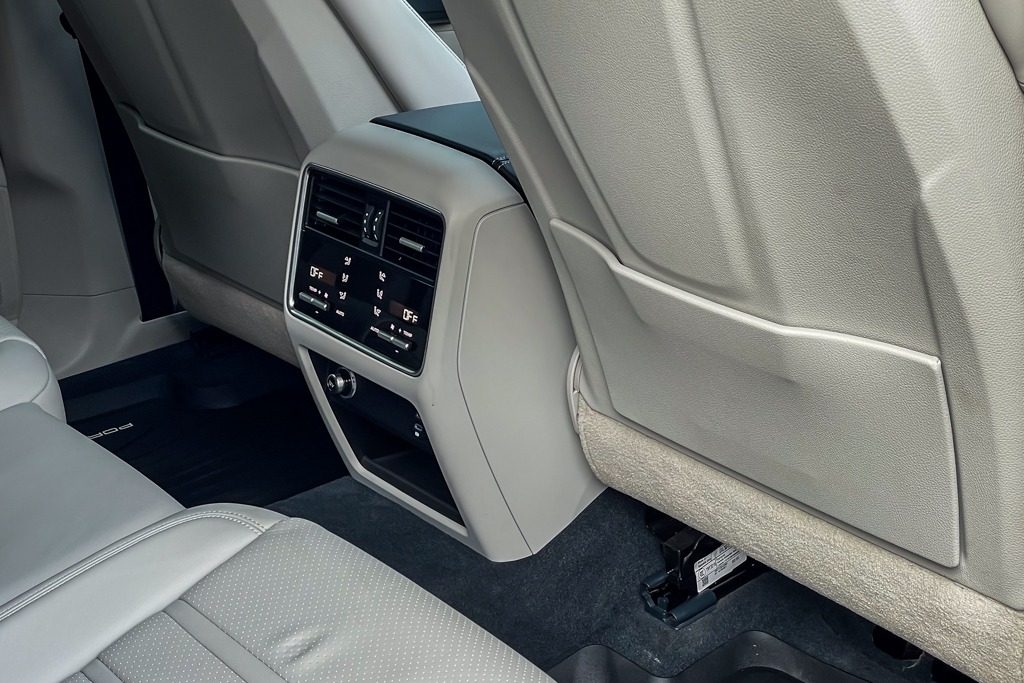 2021 PORSCHE CAYENNE COUPE