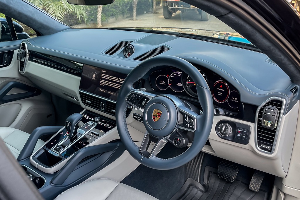 2021 PORSCHE CAYENNE COUPE