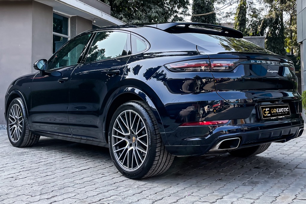 2021 PORSCHE CAYENNE COUPE