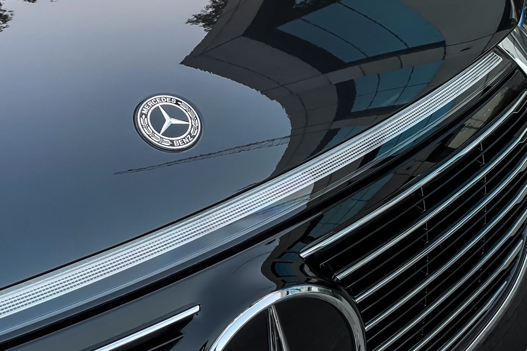 MERCEDES BENZ EQC 400 4MATIC