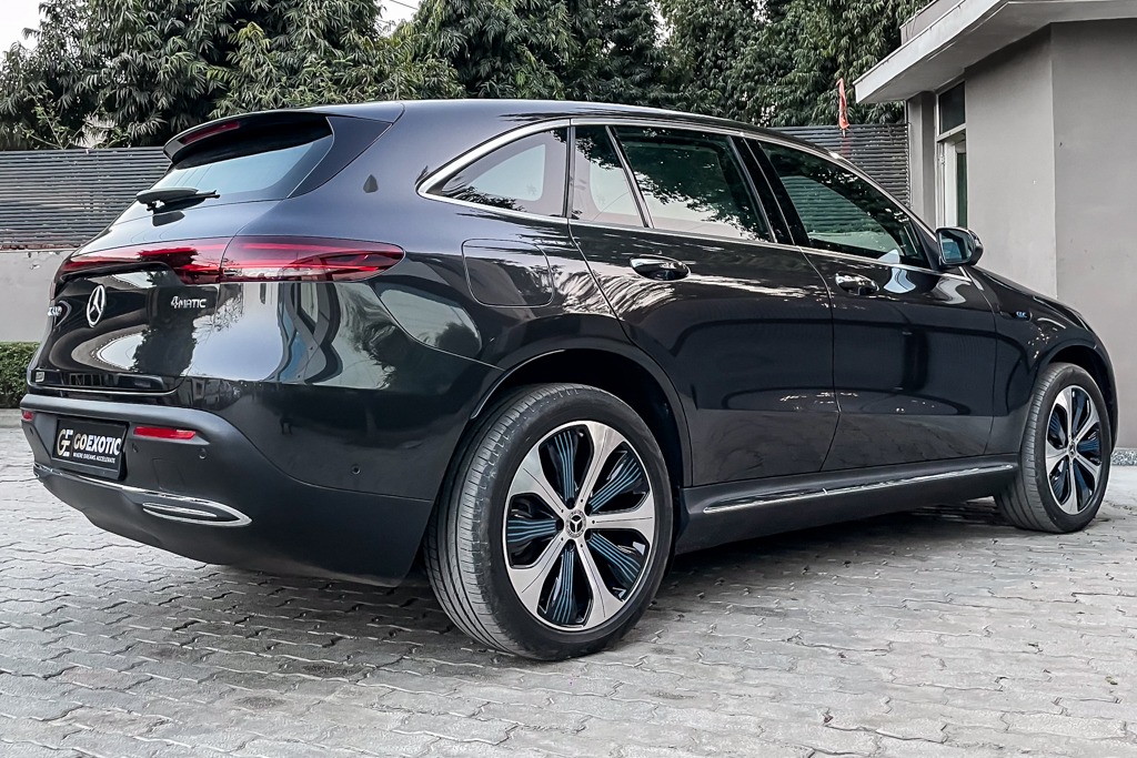 MERCEDES BENZ EQC 400 4MATIC