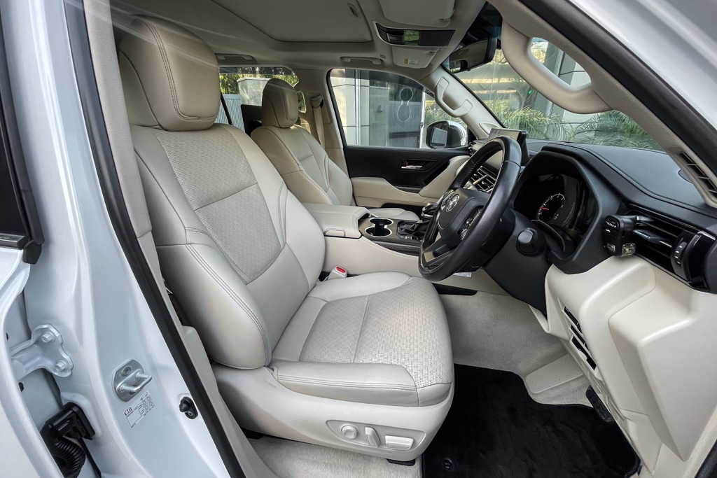 2022 TOYOTA LAND CRUISER ZX 300