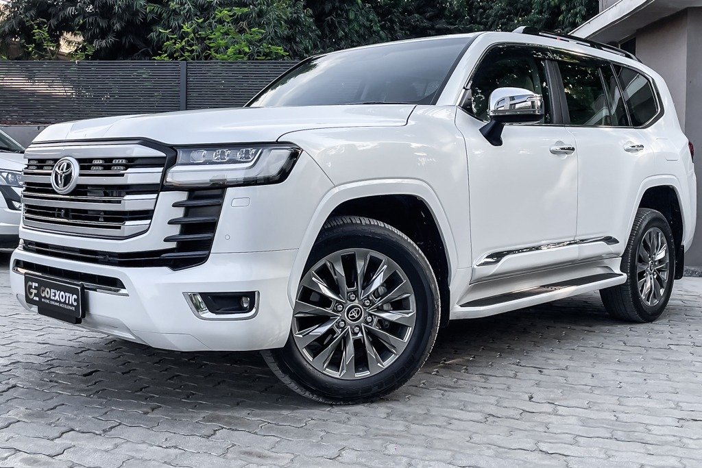 2022 TOYOTA LAND CRUISER ZX 300