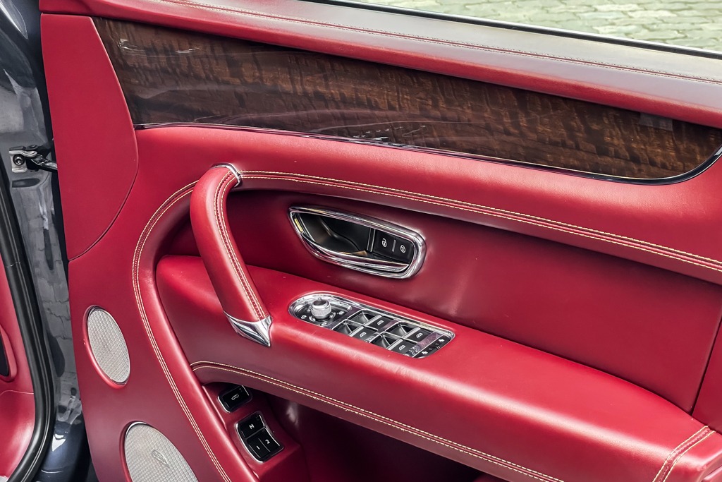 2019 BENTLEY BENTAYGA CENTENARY CELEBRATION