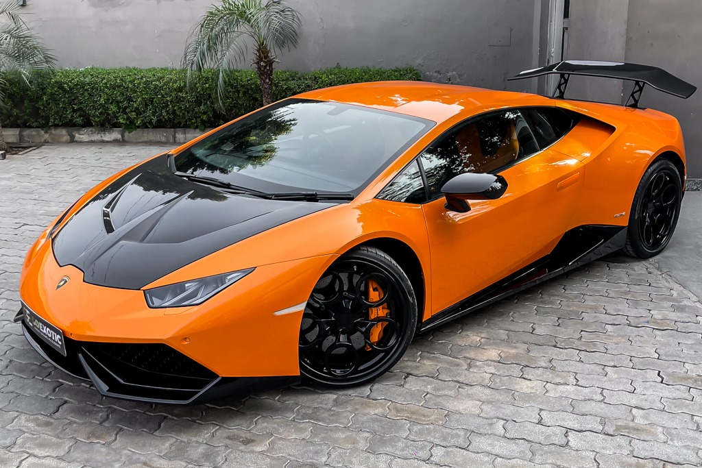 2015 LAMBORGHINI HURACAN 610-4