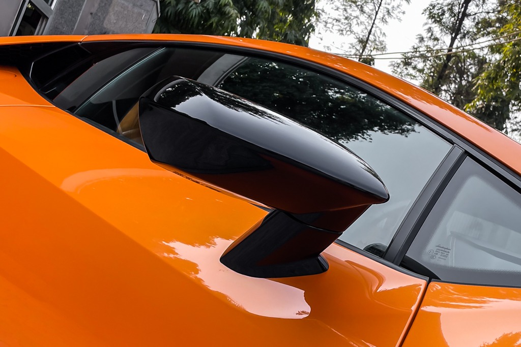 2015 LAMBORGHINI HURACAN 610-4