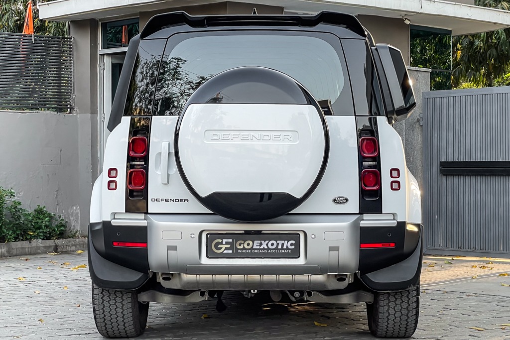 2023 LAND ROVER DEFENDER HSE