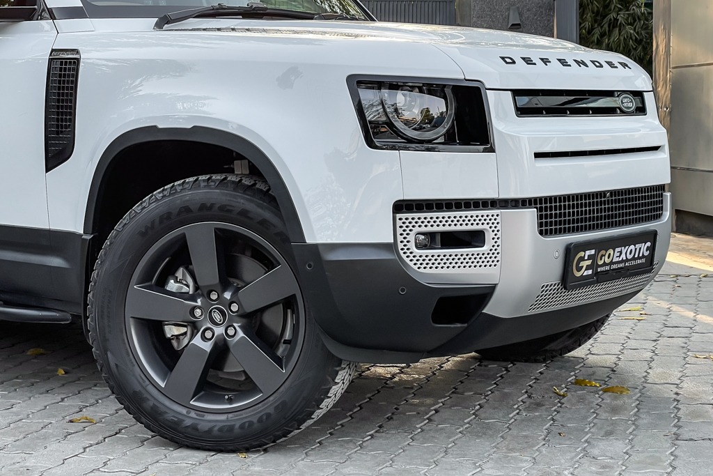 2023 LAND ROVER DEFENDER HSE