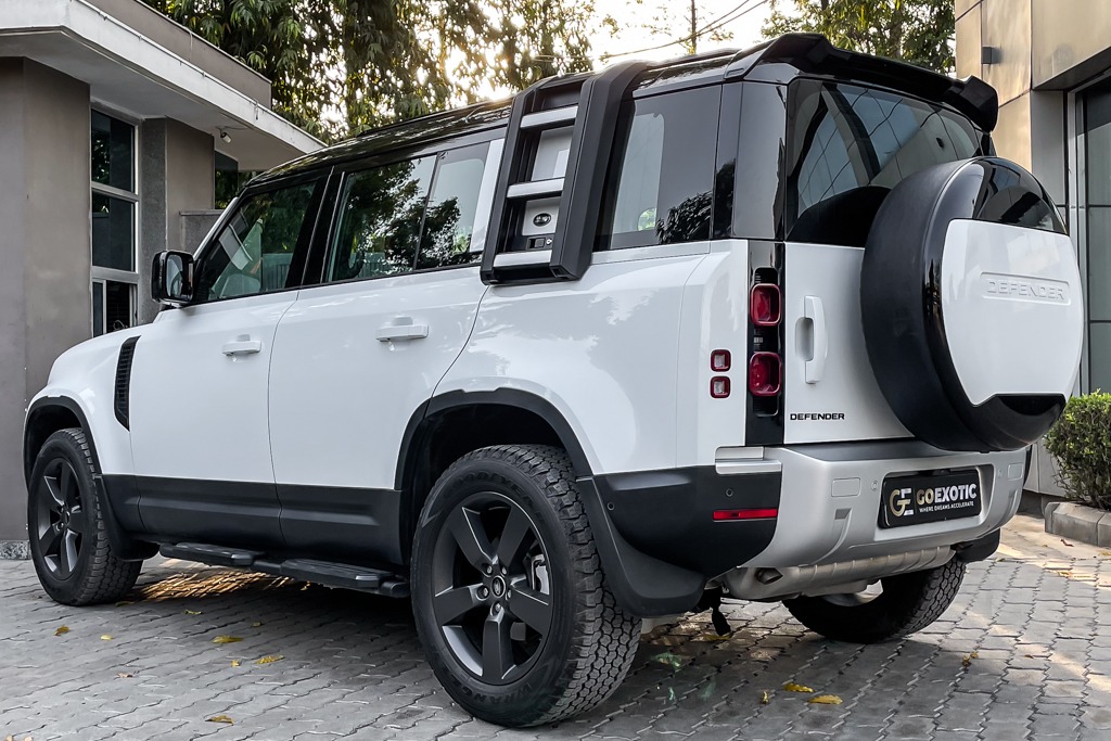 2023 LAND ROVER DEFENDER HSE