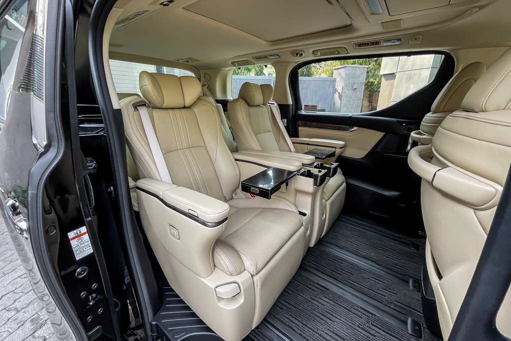 2021 TOYOTA VELLFIRE EXECUTIVE LOUNGE