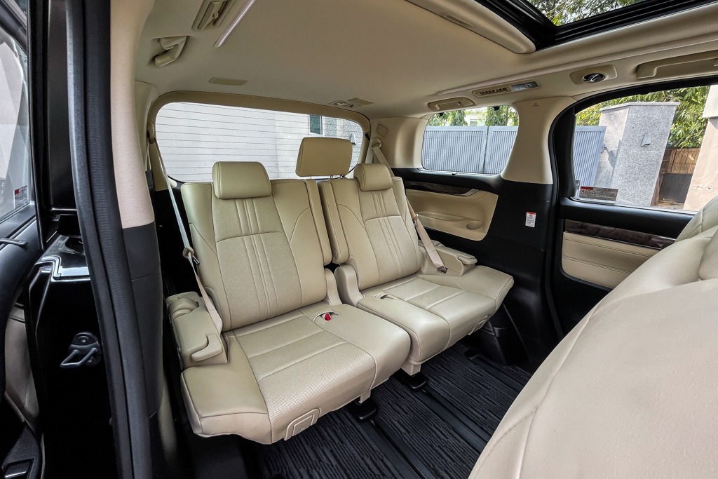 2021 TOYOTA VELLFIRE EXECUTIVE LOUNGE