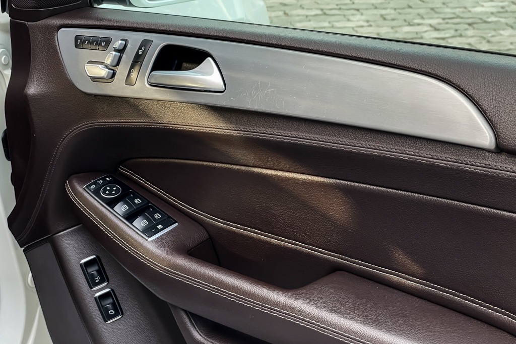 2016 MERCEDES BENZ GLS 350d