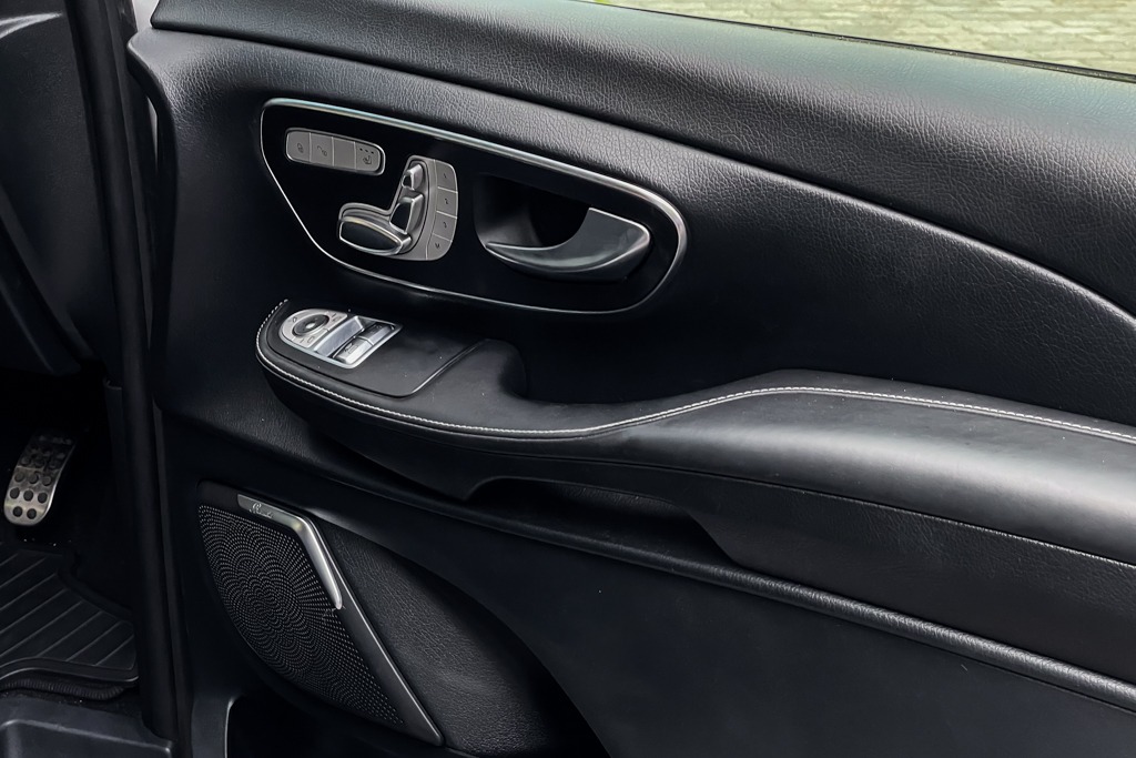 2019 MERCEDES BENZ V220D EXCLUSIVE