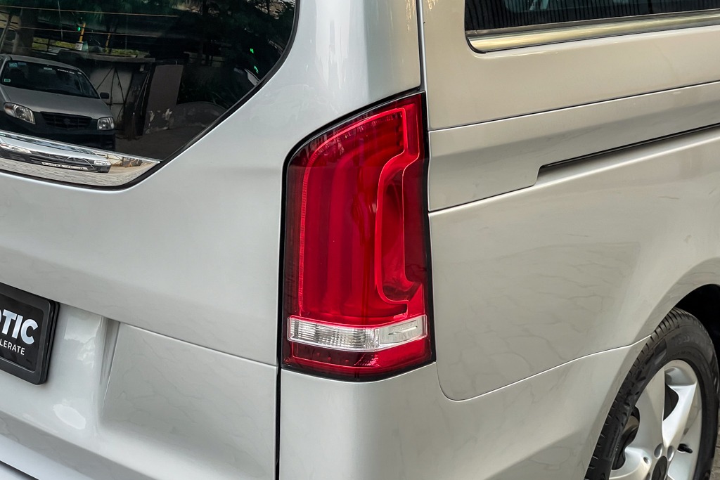 2019 MERCEDES BENZ V220D EXCLUSIVE