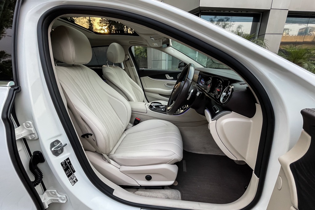 2017 MERCEDES BENZ E350d