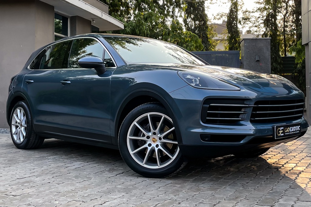 2018 PORSCHE CAYENNE