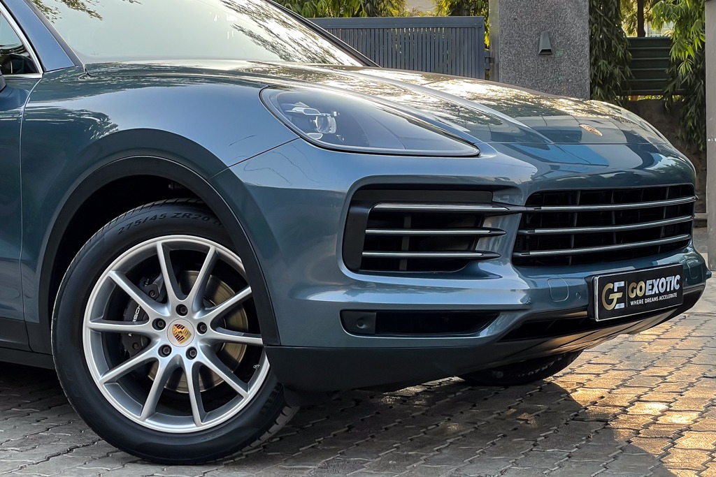 2018 PORSCHE CAYENNE