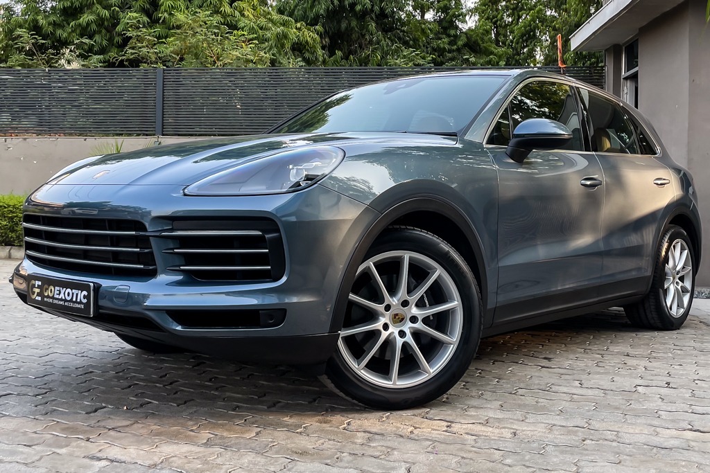 2018 PORSCHE CAYENNE