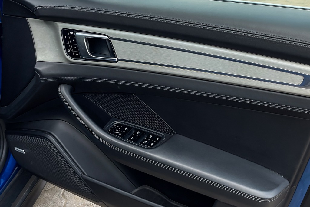 2017 PORSCHE PANAMERA TURBO