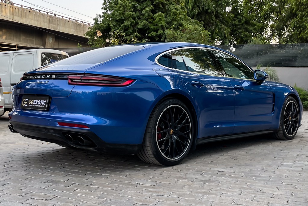 2017 PORSCHE PANAMERA TURBO
