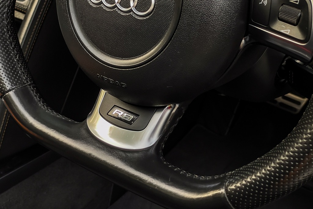 2011 AUDI R8 V10 SPYDER