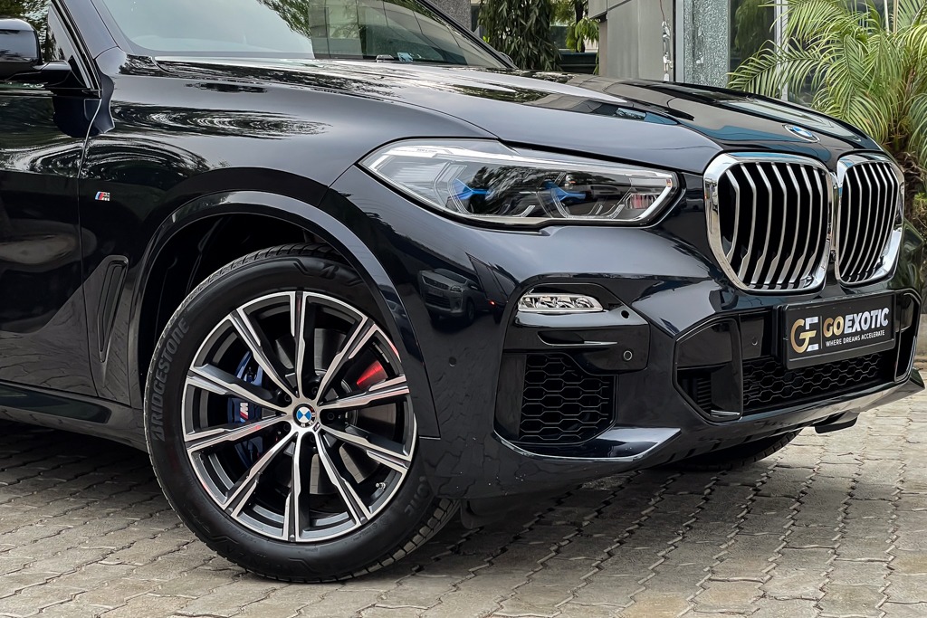 2021 BMW X5 40i M SPORT