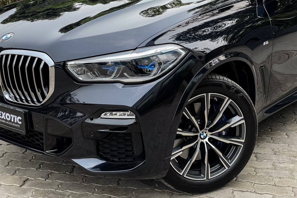 2021 BMW X5 40i M SPORT