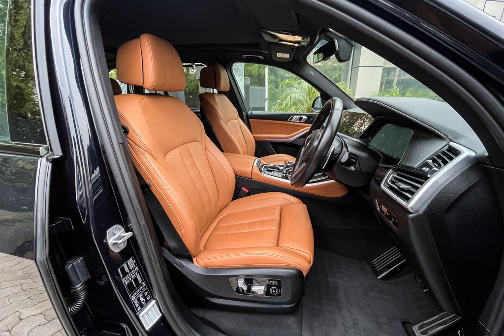 2021 BMW X5 40i M SPORT