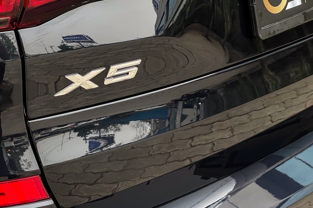 2021 BMW X5 40i M SPORT