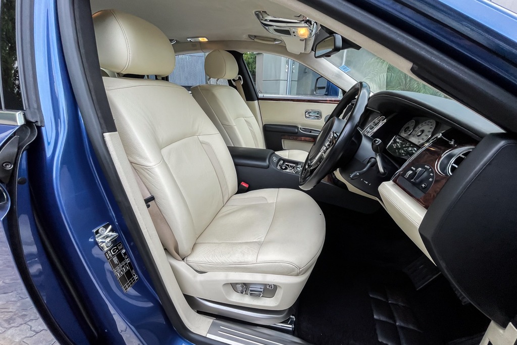 2010 ROLLS ROYCE GHOST SERIES I BLUE