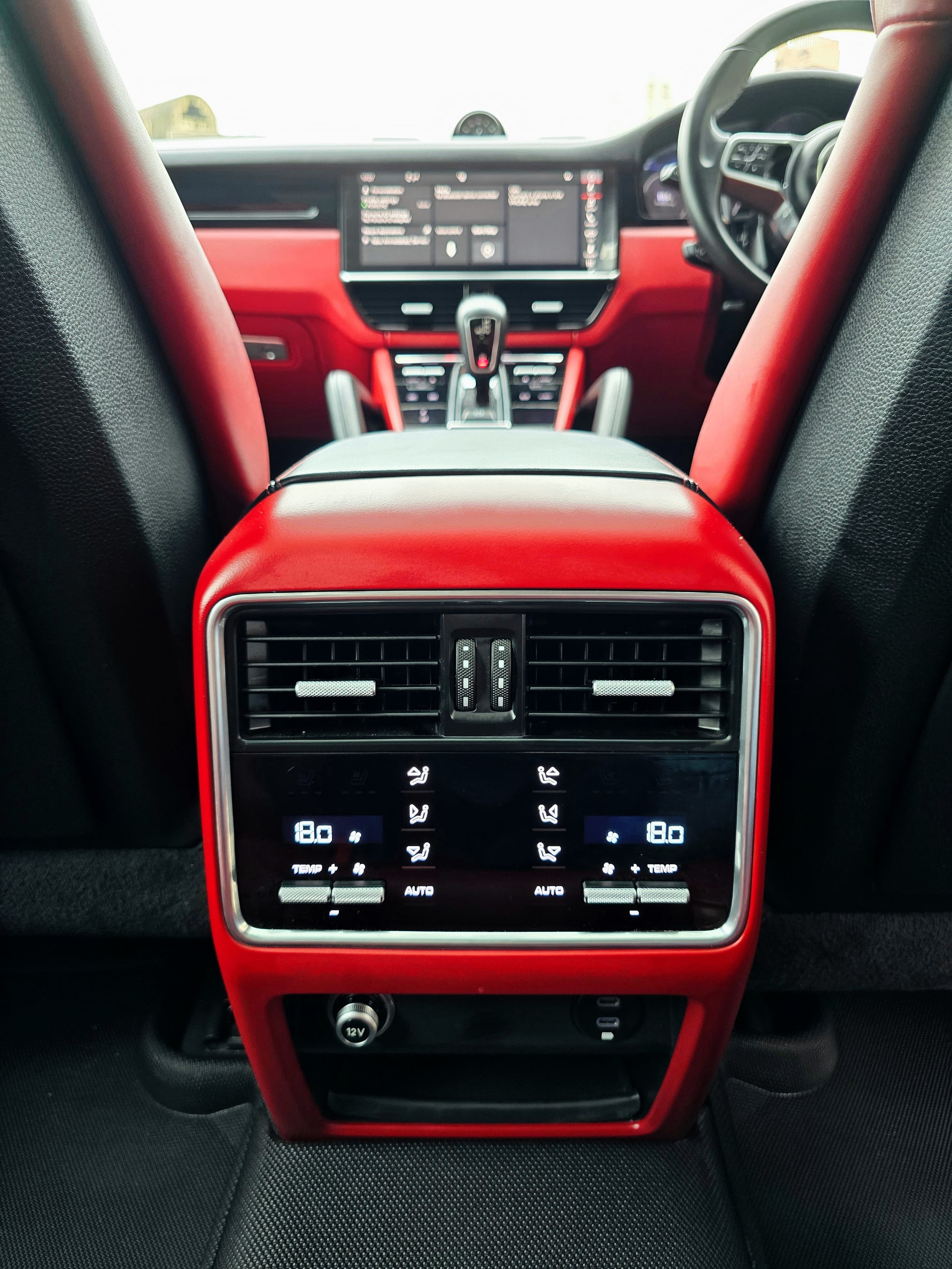 2021 PORSCHE CAYENNE COUPE