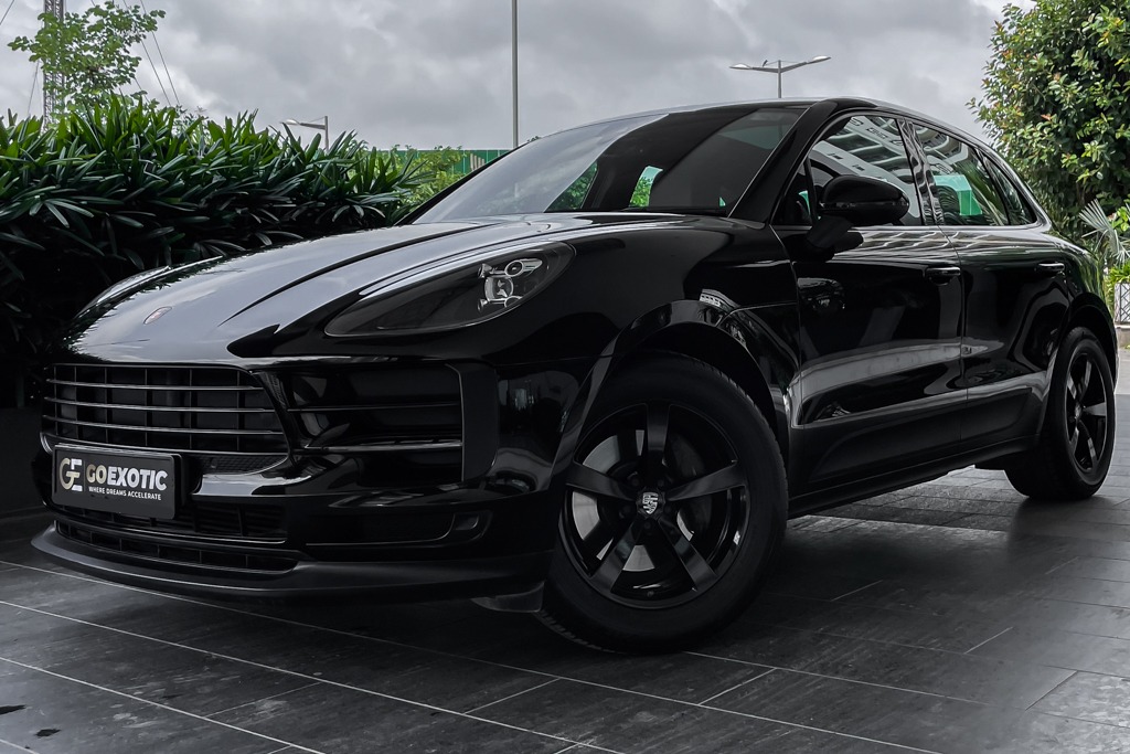 2019 PORSCHE MACAN