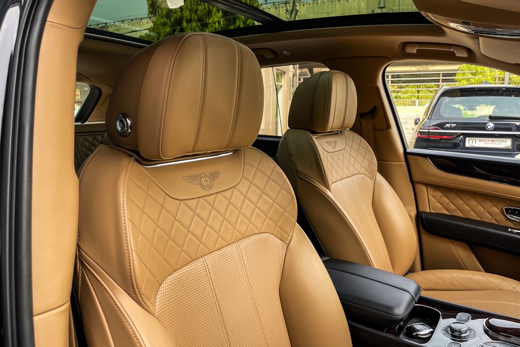 2017 BENTLEY BENTAYGA W12