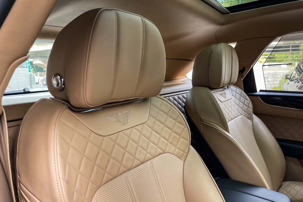 2017 BENTLEY BENTAYGA W12