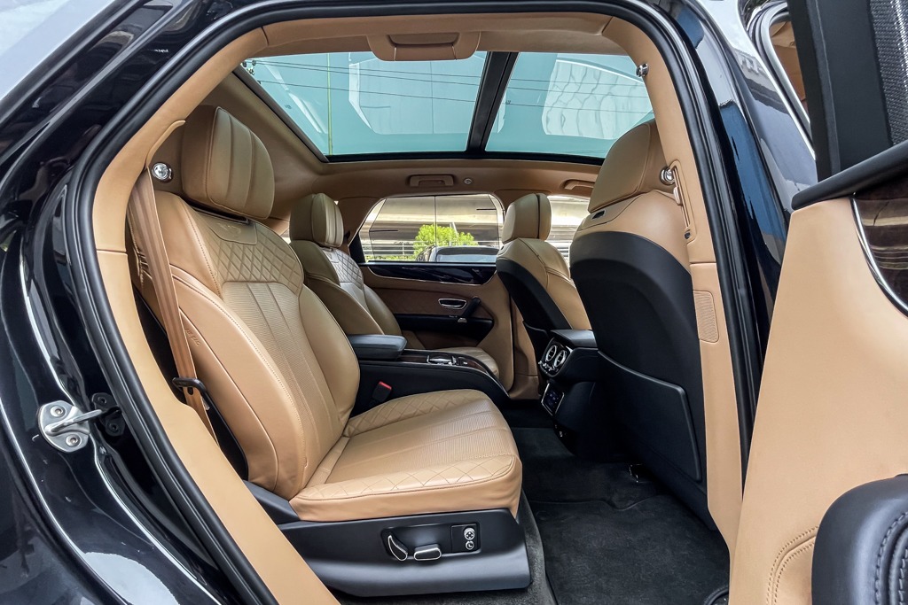 2017 BENTLEY BENTAYGA W12