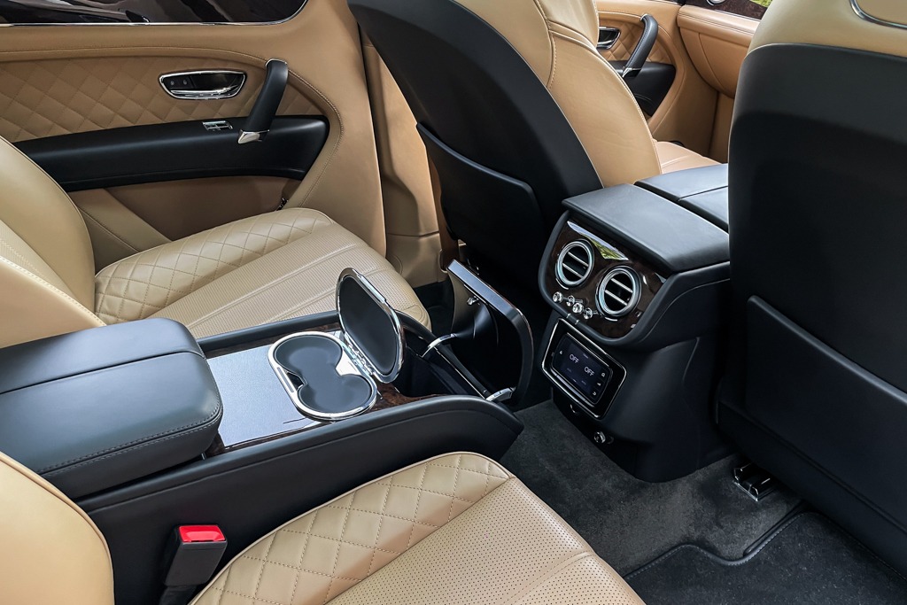 2017 BENTLEY BENTAYGA W12