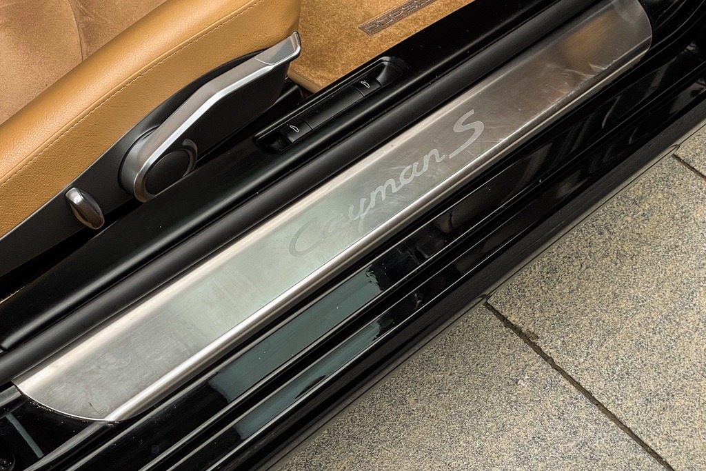 2009 PORSCHE CAYMAN S