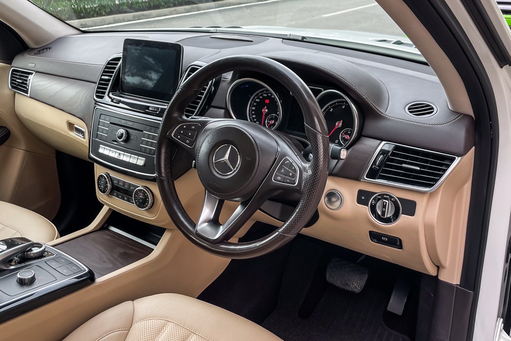 2017 MERCEDES BENZ GLS 350D 4MATIC